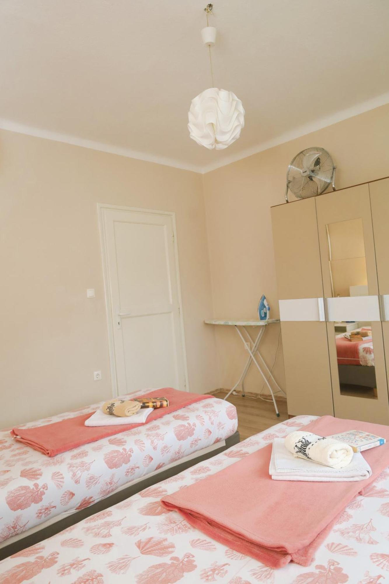 Apartamento Kamena Kuca Pozega Exterior foto