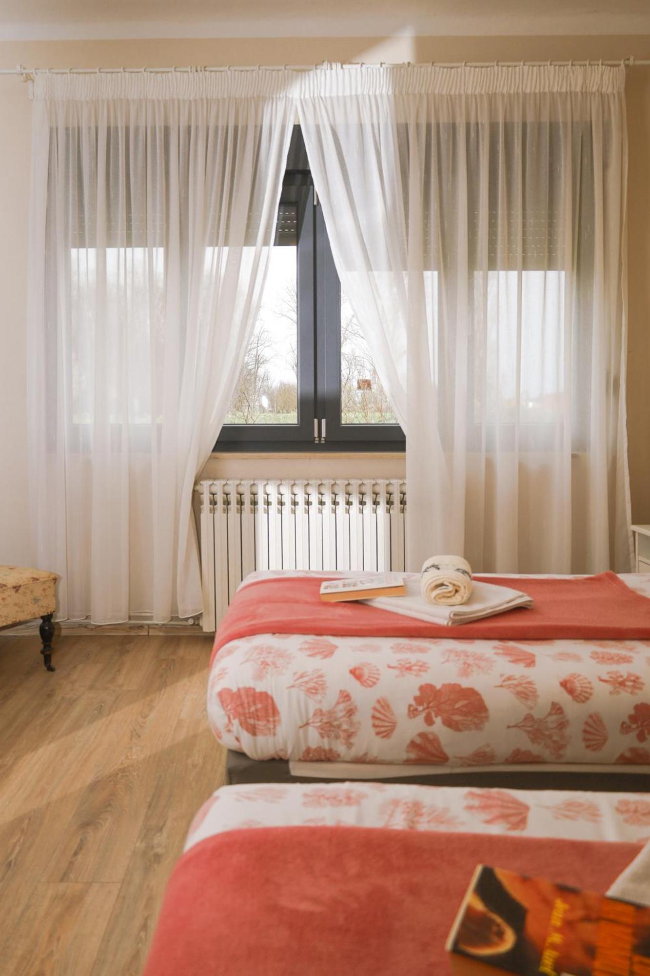 Apartamento Kamena Kuca Pozega Exterior foto